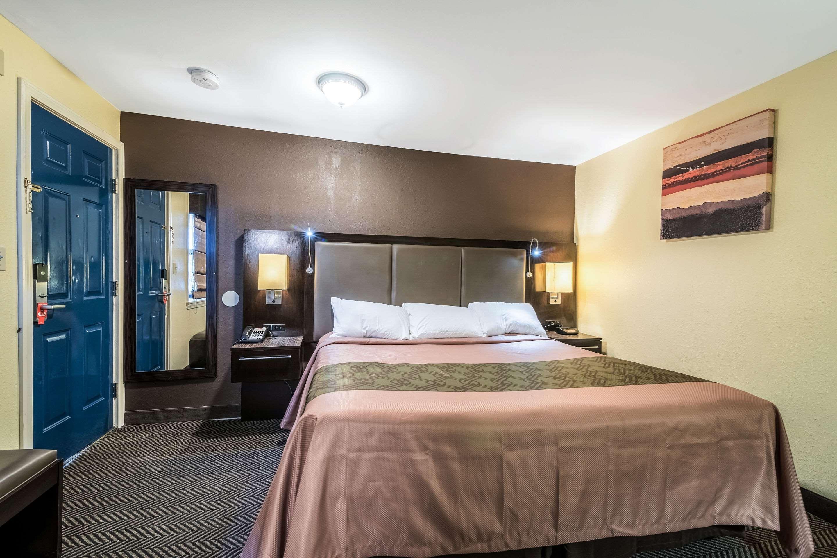Econo Lodge Rutland City Near Hwy 7 Екстер'єр фото