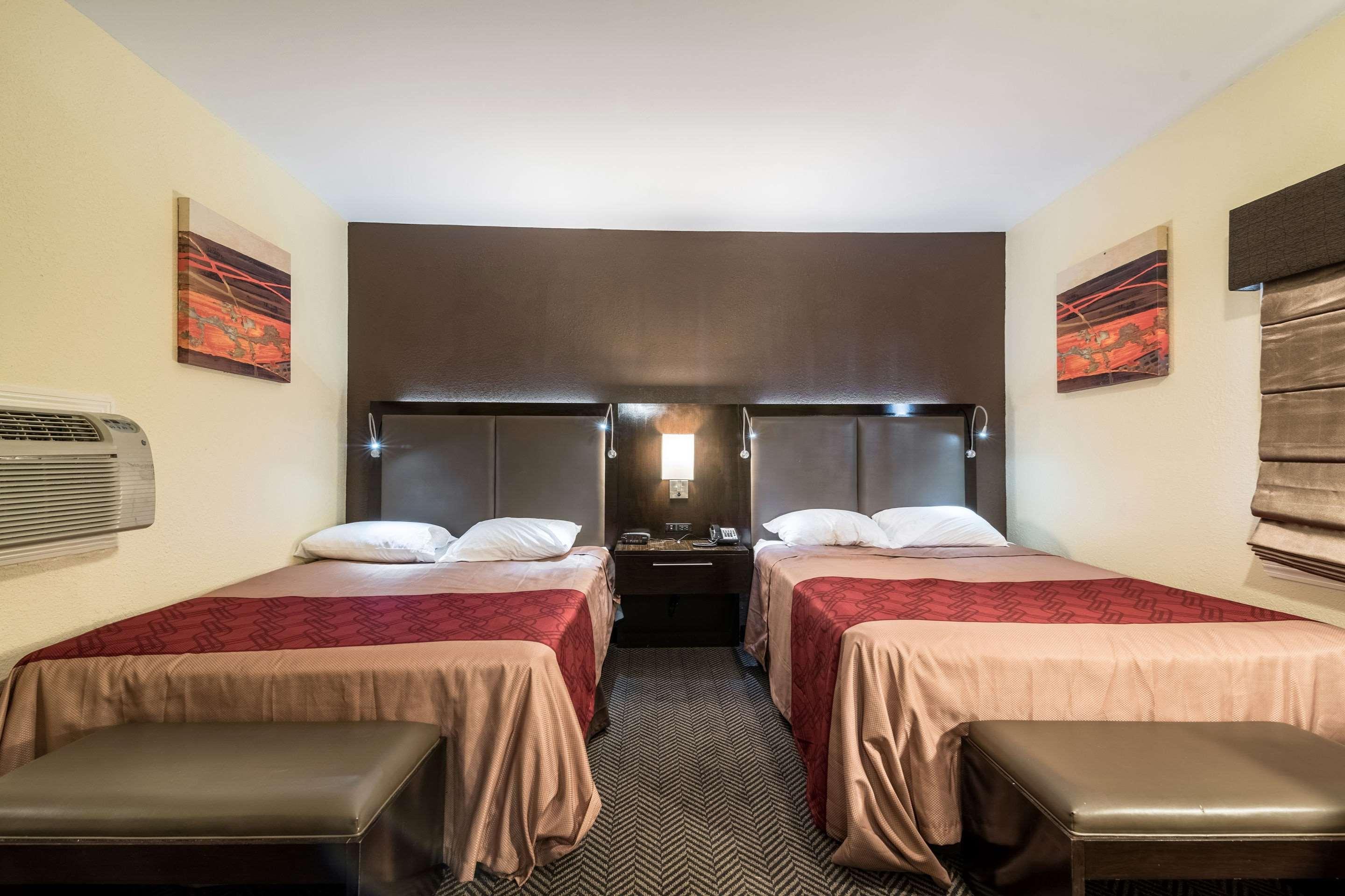 Econo Lodge Rutland City Near Hwy 7 Екстер'єр фото