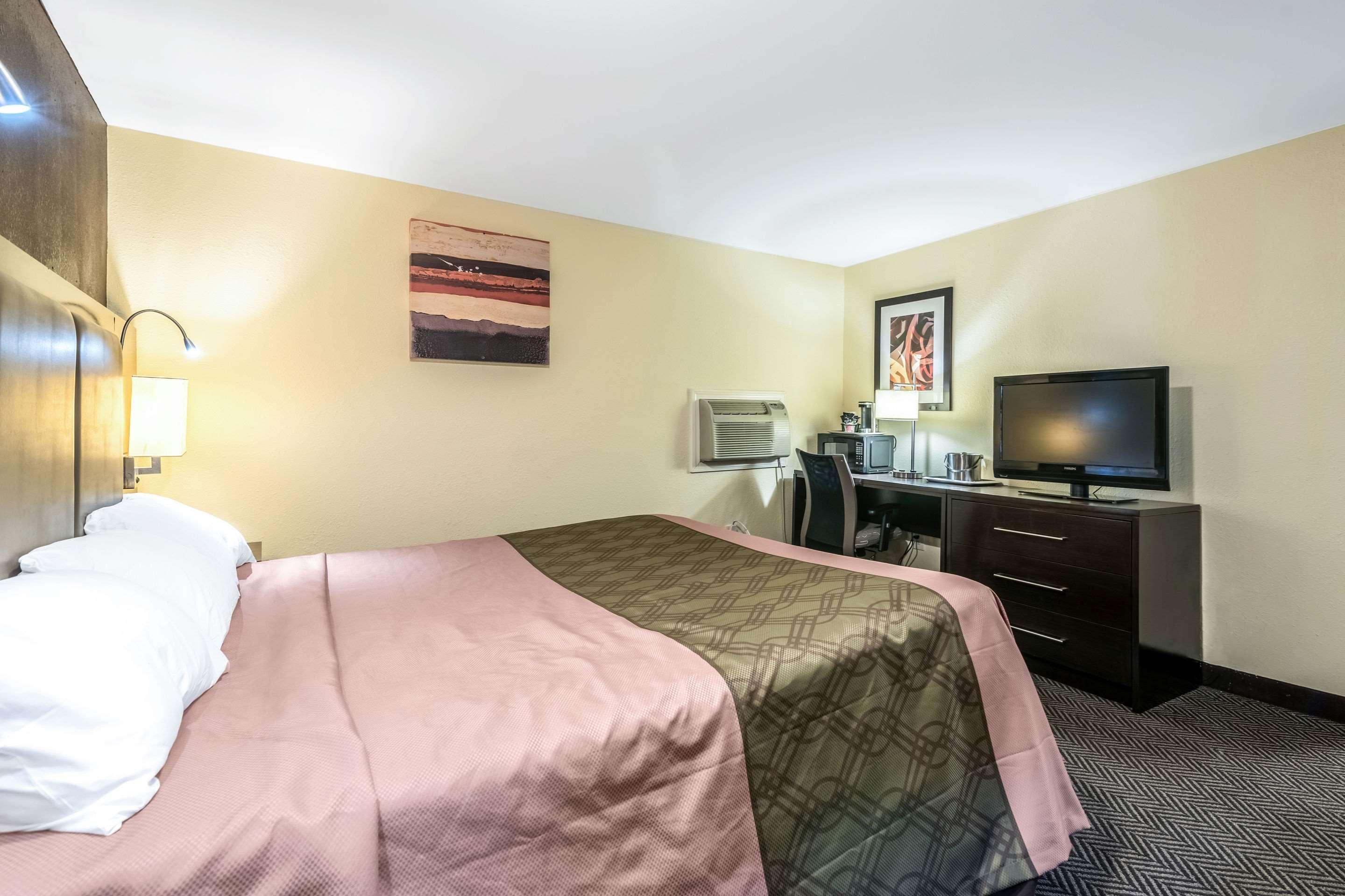 Econo Lodge Rutland City Near Hwy 7 Екстер'єр фото