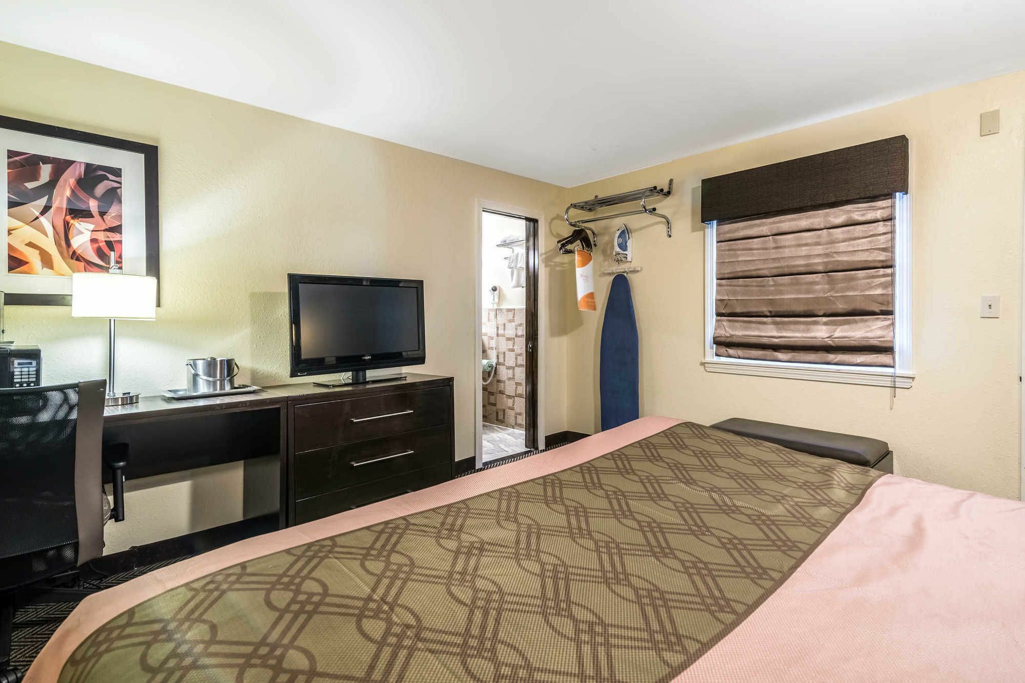 Econo Lodge Rutland City Near Hwy 7 Екстер'єр фото